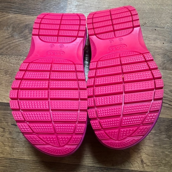 NWT Crocs super crush hot pink crocs size 8 - Picture 3 of 3